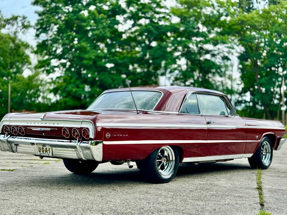 Image 5/20 of Chevrolet Impala SS Sport Coupe (1964)