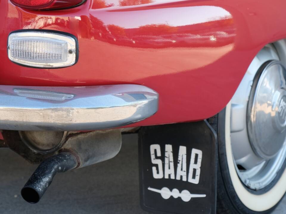 Image 18/59 de Saab 96 V4 (1971)