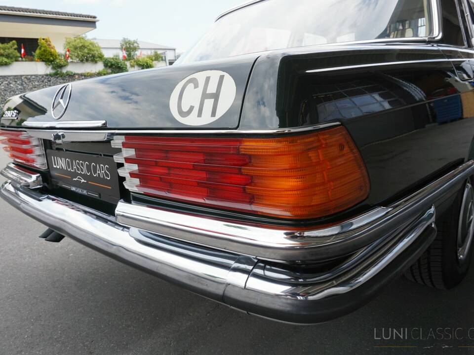 Bild 25/71 von Mercedes-Benz 280 S (1973)