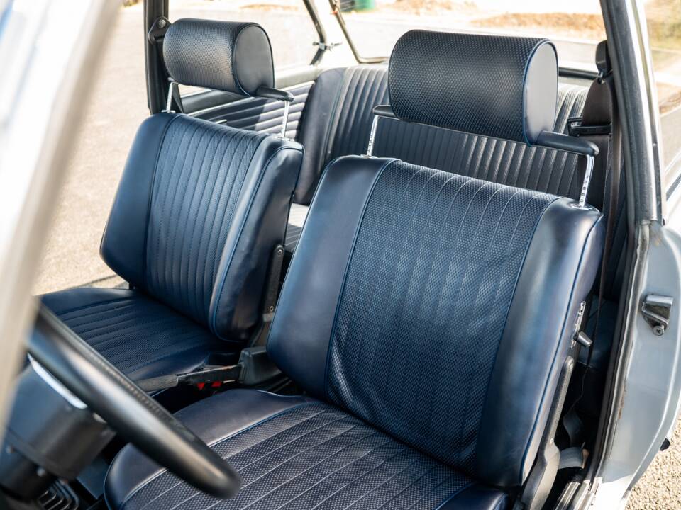 Bild 39/50 von BMW 2002 (1971)