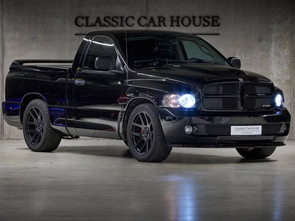 Immagine 12/100 di Dodge Ram SRT 10 (2006)
