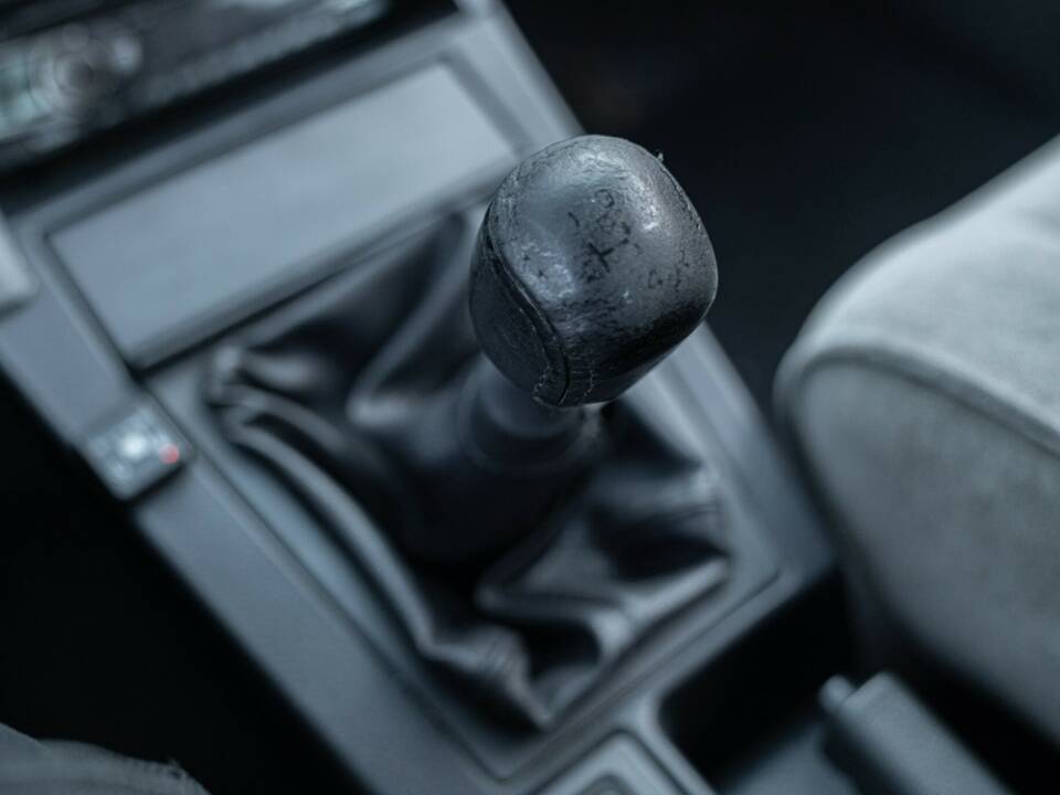 Afbeelding 44/50 van Alfa Romeo 164 2.0 Super (1995)