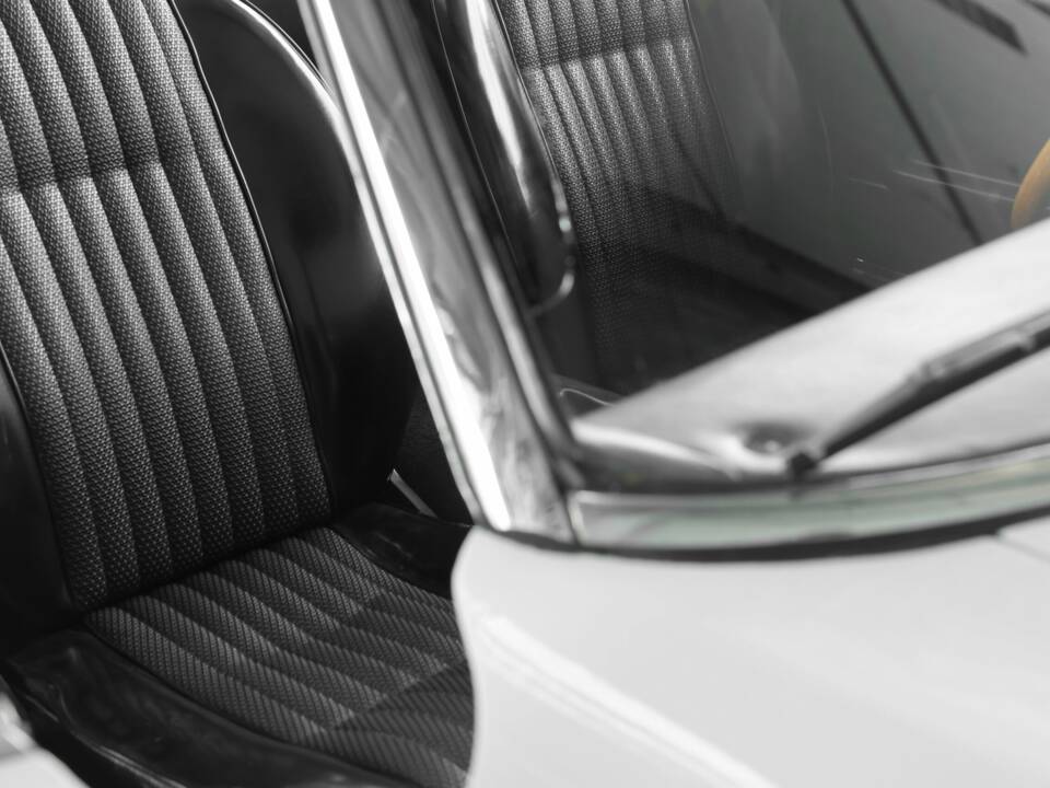 Image 39/50 of FIAT Dino Spider (1967)