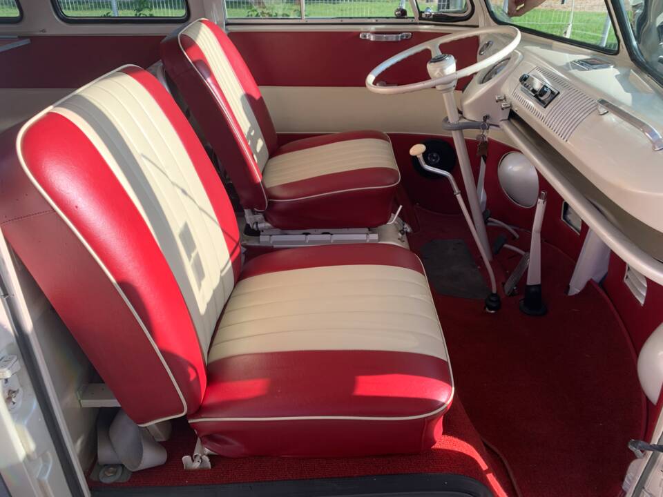 Afbeelding 6/8 van Volkswagen T2a Kombi (1967)