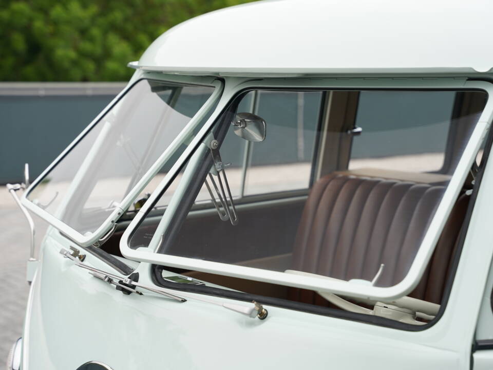 Image 41/50 of Volkswagen T1 Kombi (1962)
