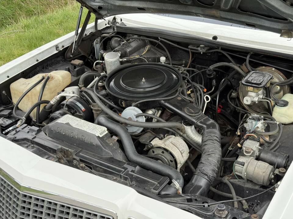 Bild 22/26 von Buick Riviera Coupe (1983)