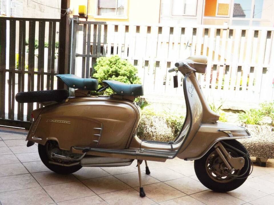 Immagine 1/50 di Innocenti Lambretta Li Special 125 (1965)