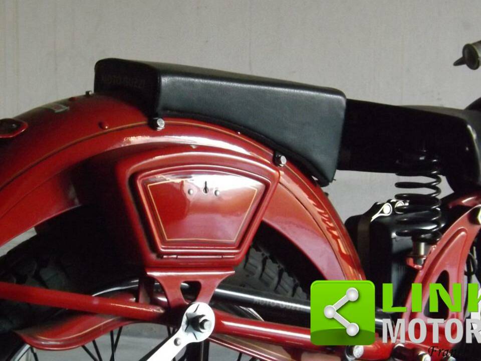 Immagine 7/10 di Moto Guzzi DUMMY (1998)