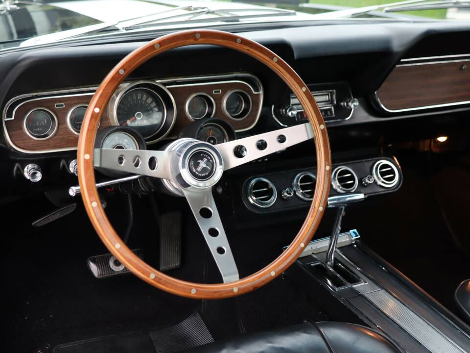 Bild 43/50 von Ford Mustang 289 (1966)