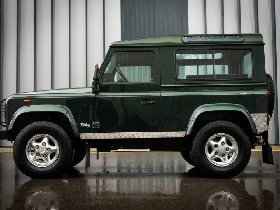 Image 9/90 of Land Rover Defender 90 Td5 (1999)