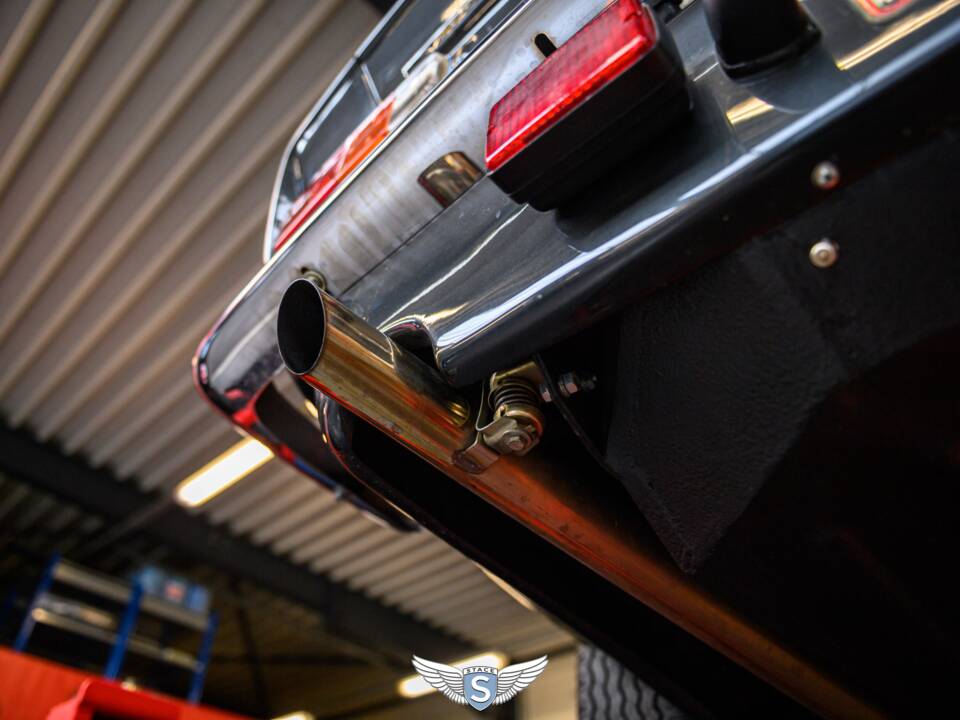 Bild 19/73 von Aston Martin V8 EFi Volante (1987)