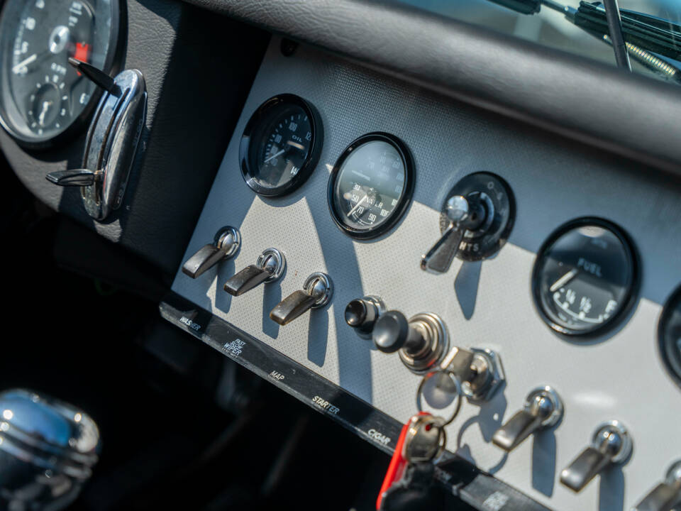 Image 29/32 de Jaguar Type E 3.8 (1961)