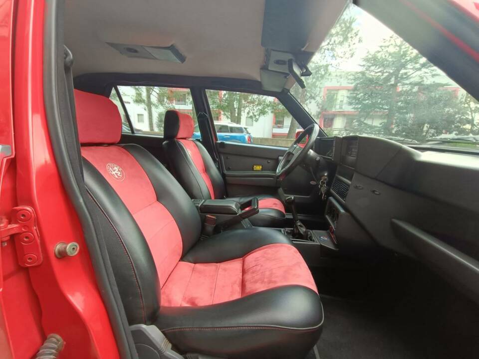 Image 35/42 of Alfa Romeo 75 1.8 (1991)
