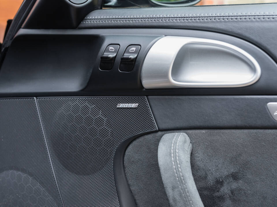 Image 36/47 of Porsche 911 GT2 (2009)