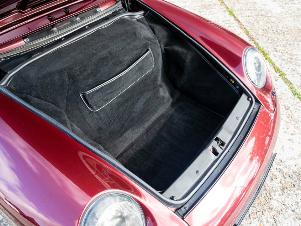 Bild 41/52 von Porsche 911 Targa (1997)
