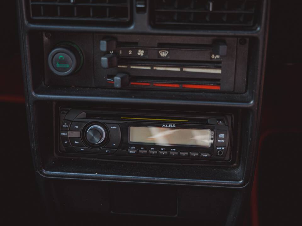 Image 39/42 of FIAT Uno Turbo i.e. (1987)