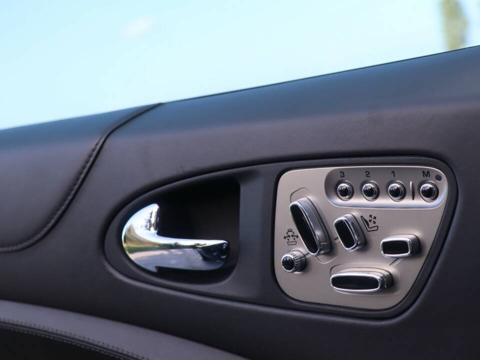 Image 10/50 of Jaguar XKR (2010)