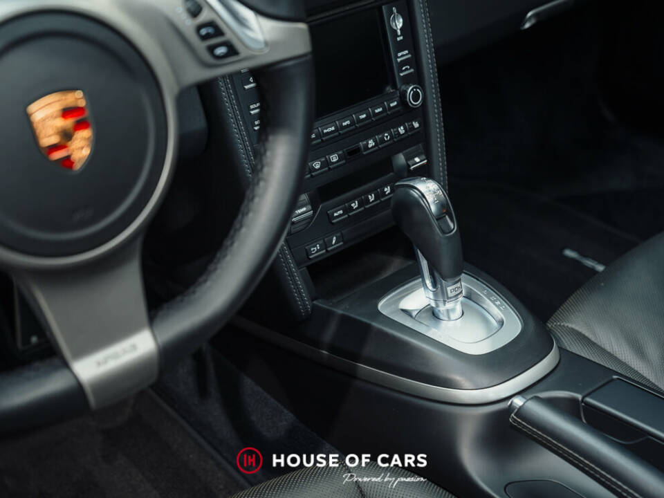 Imagen 19/24 de Porsche 911 Carrera S (2010)