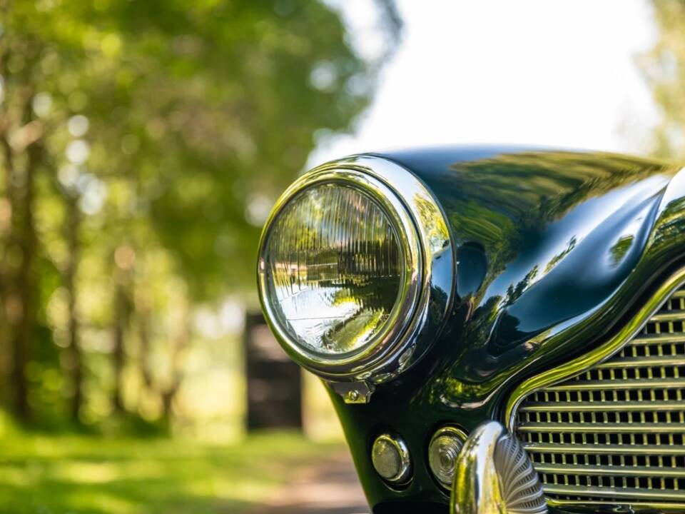 Afbeelding 5/76 van Aston Martin DB 4 (1961)