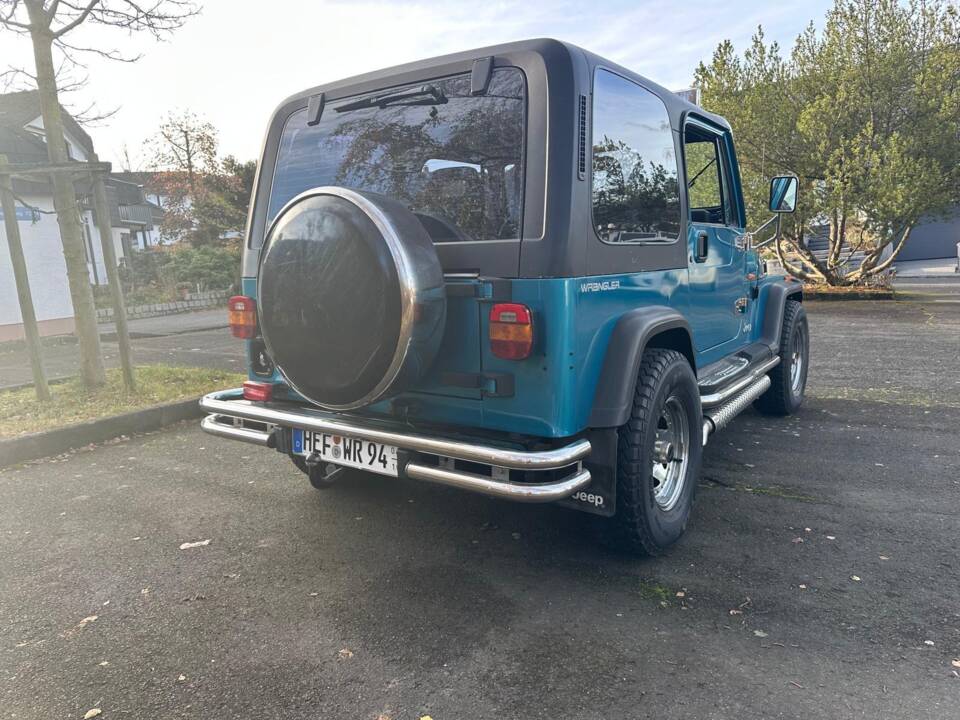 Afbeelding 4/7 van Jeep Wrangler 2.5L (1994)