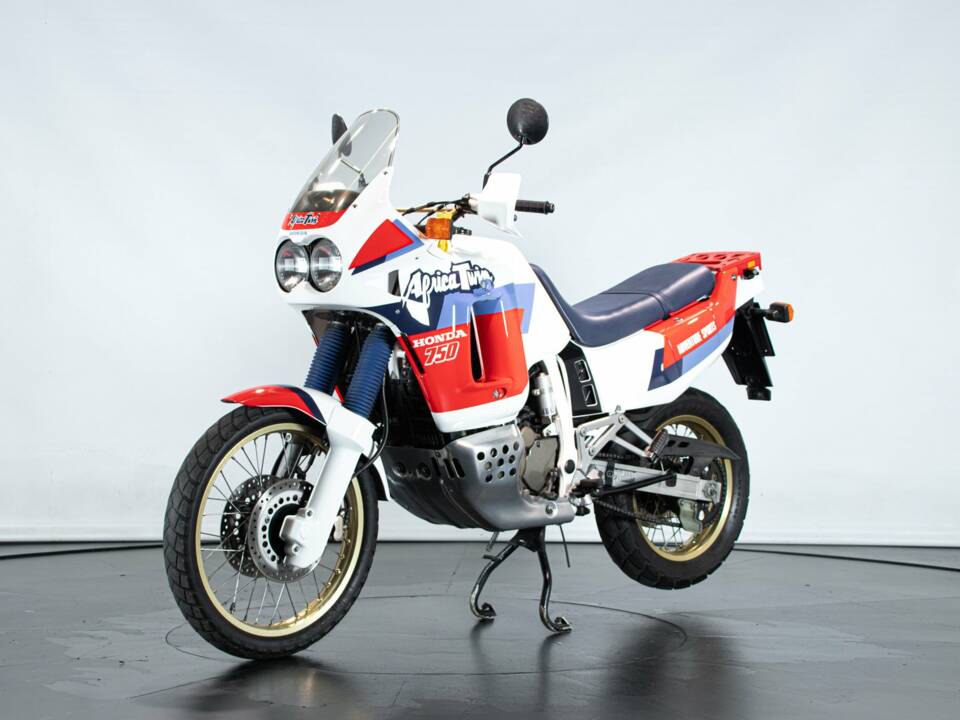 Imagen 7/50 de Honda DUMMY (1992)