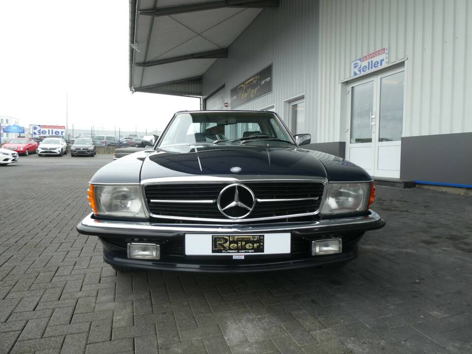 Image 2/25 of Mercedes-Benz 560 SL (1989)