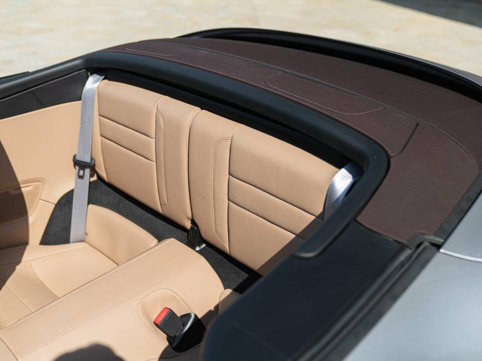 Image 25/50 of Porsche 911 Carrera 4S (2019)