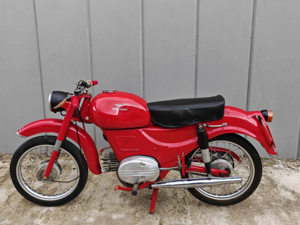 Immagine 1/11 di Moto Guzzi Zigolo Lusso (1956)