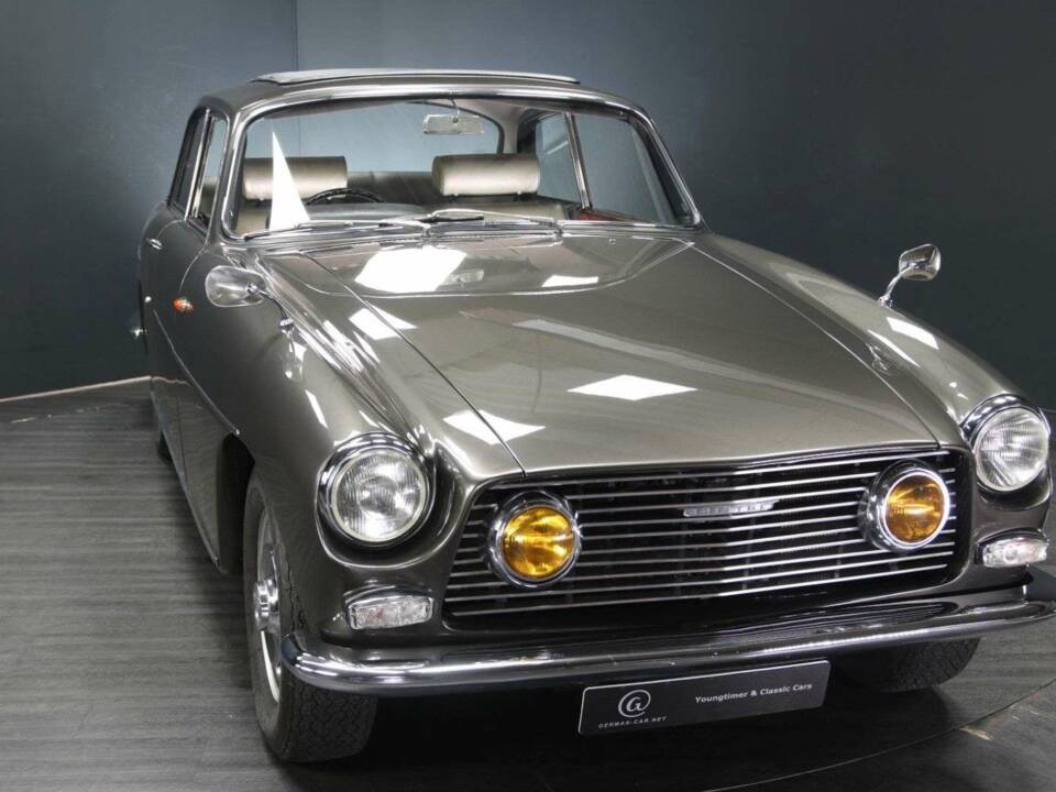 Image 15/50 de Bristol 411 Mk. I (1970)