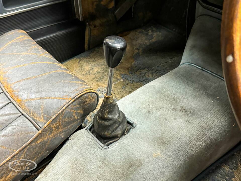 Image 28/35 of Aston Martin DB 2/4 Mk III (1958)