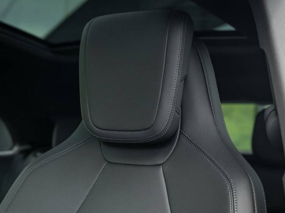 Imagen 6/11 de Porsche Macan 4 (2025)