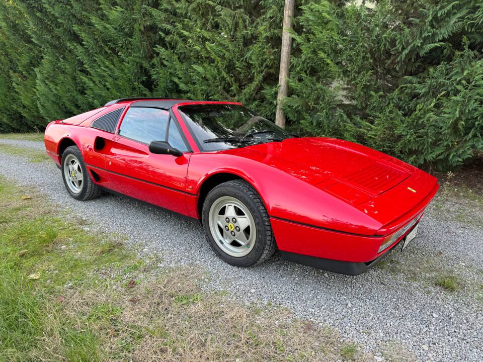 Immagine 32/100 di Ferrari 208 GTS Turbo (1989)