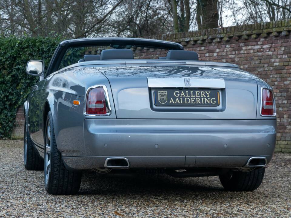 Bild 37/50 von Rolls-Royce Phantom DHC (2009)