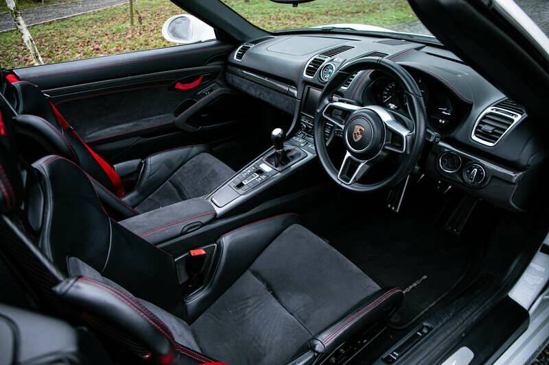 Bild 2/41 von Porsche Boxster Spyder (2016)