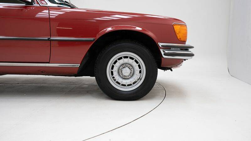 Image 10/15 of Mercedes-Benz 280 SE (1977)