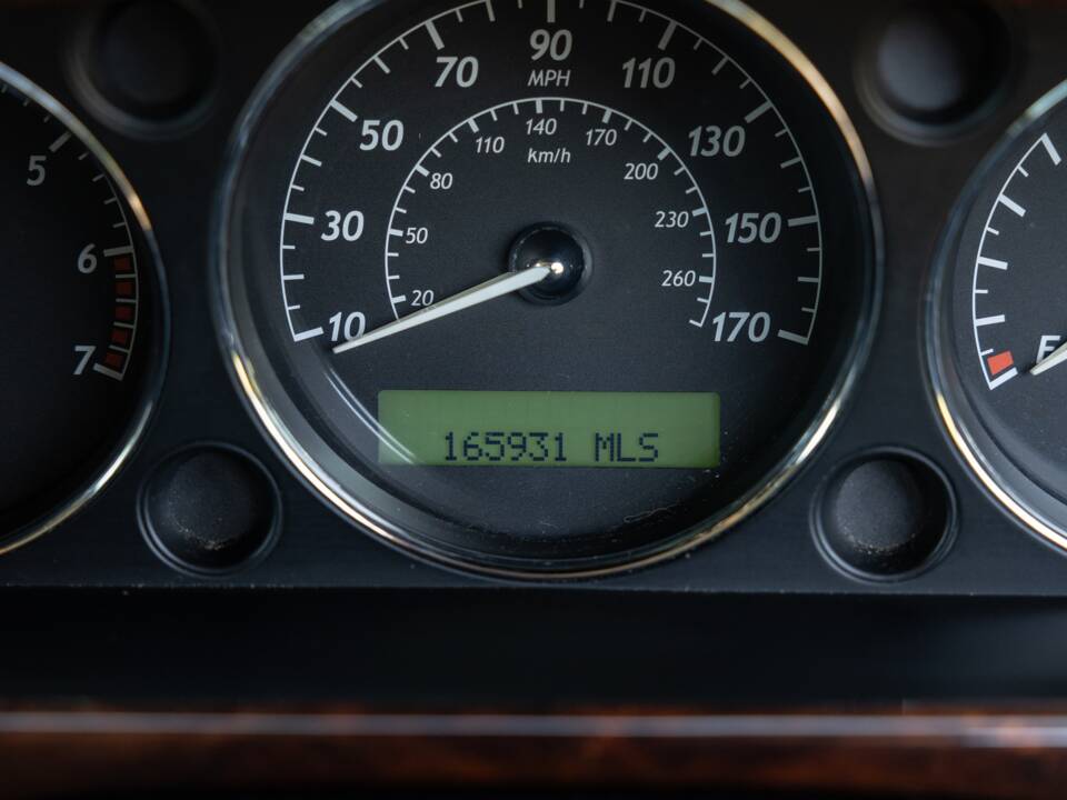 Image 21/43 of Jaguar XJR (2003)