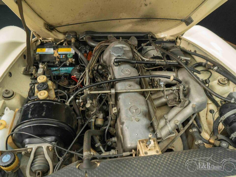 Image 5/19 de Mercedes-Benz 280 SL (1970)