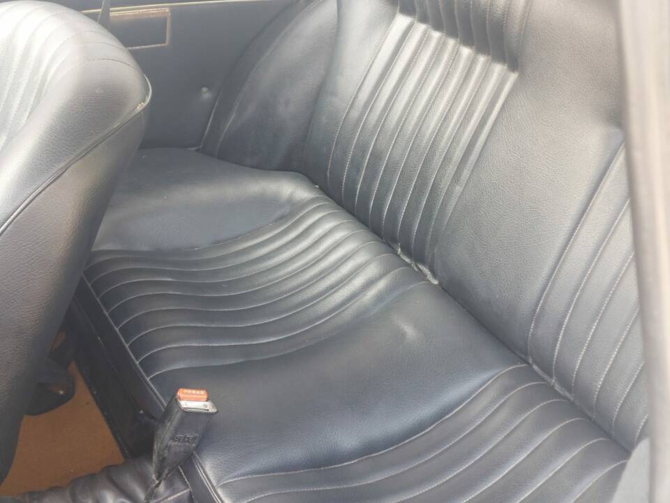 Image 21/21 of Alfa Romeo Giulia GT 1300 Junior (1970)