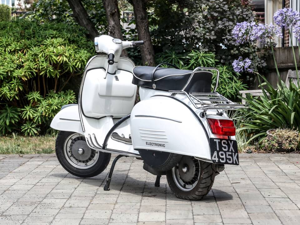 Bild 4/22 von Piaggio Vespa 160 GT Electronic (1972)
