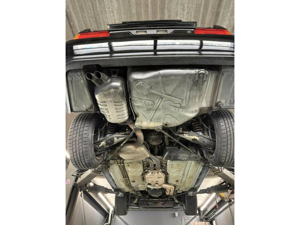 Image 39/44 of Mercedes-Benz 300 SL (1991)