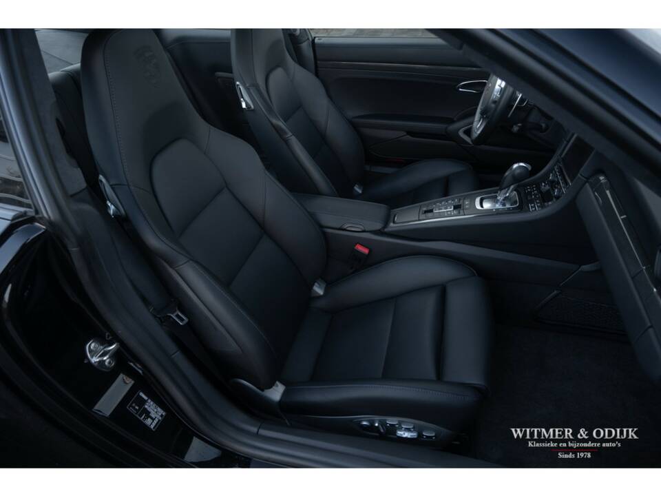 Image 5/34 of Porsche 911 Turbo S (2015)
