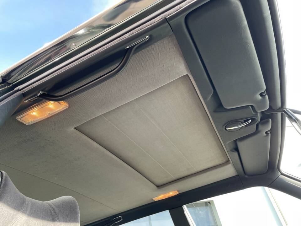 Afbeelding 14/26 van BMW 732i (1986)