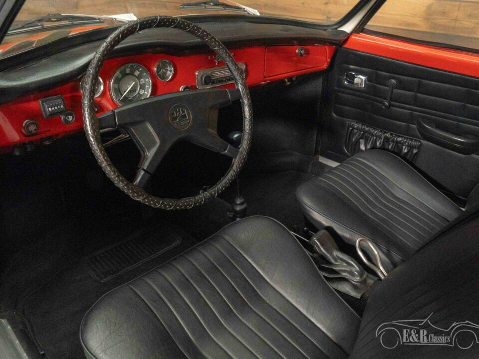 Bild 2/19 von Volkswagen Karmann Ghia 1600 (1970)