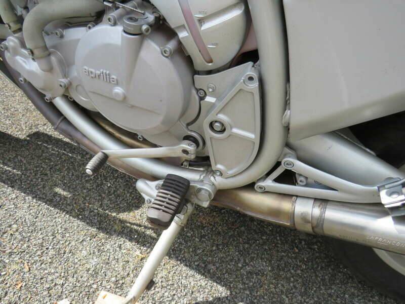 Bild 24/41 von Aprilia Moto 6.5 (2000)