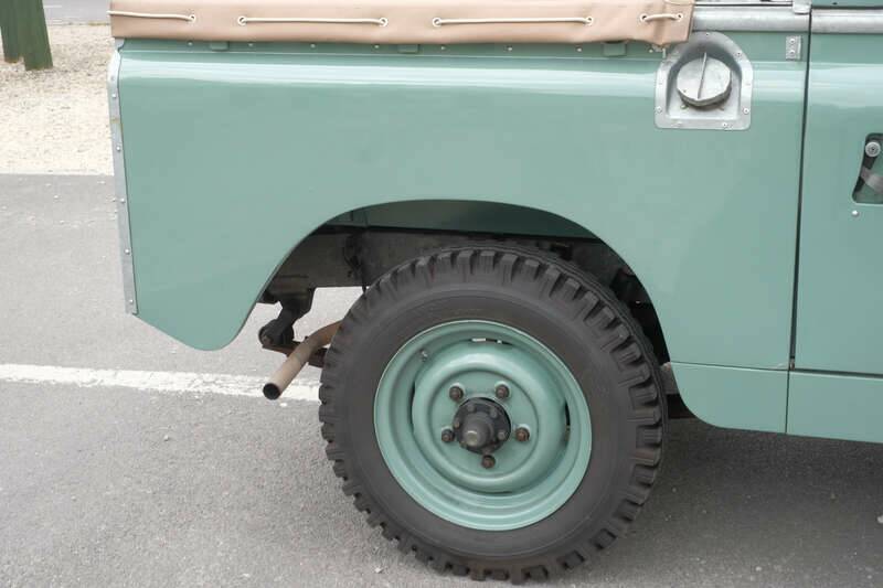 Image 25/50 of Land Rover 88 (1962)