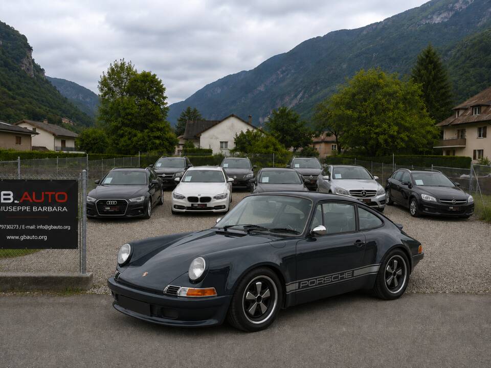 Bild 1/10 von Porsche 911 Carrera 4 (1989)