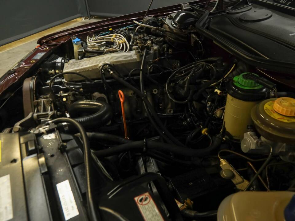 Image 19/50 de Audi 100 - 2.3E quattro (1990)