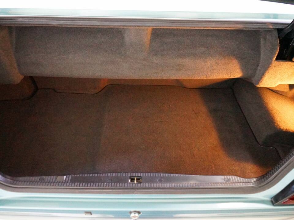 Afbeelding 31/50 van Mercedes-Benz 300 CE-24 (1993)