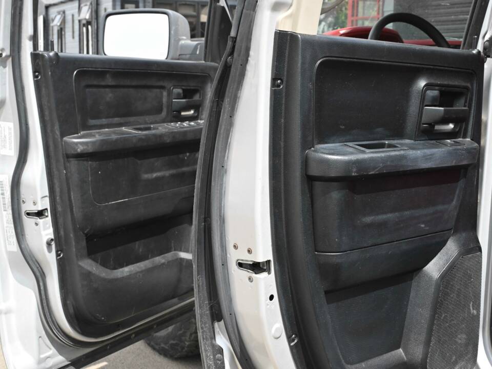 Imagen 42/50 de Dodge Ram 1500 (2011)