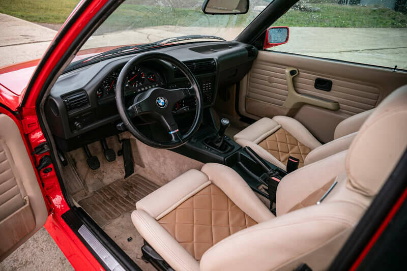 Image 2/34 of BMW M3 (1987)